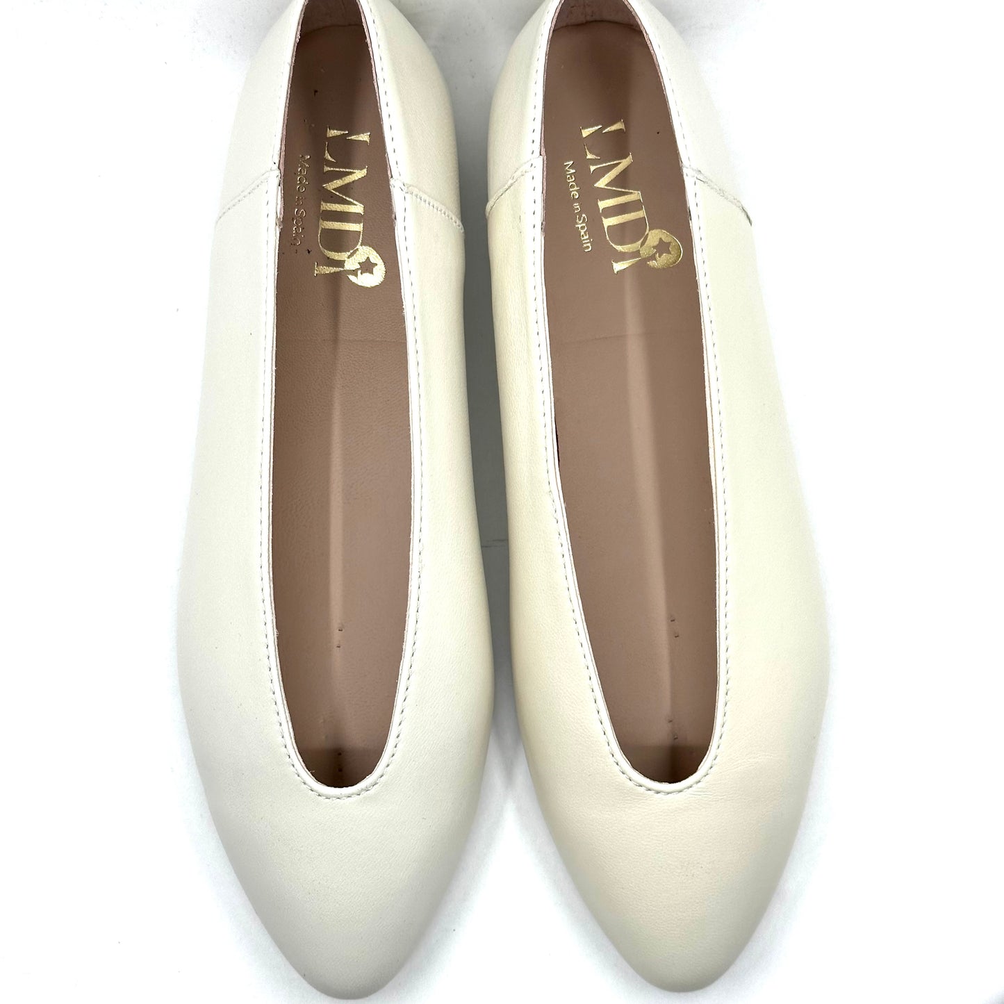 LMDI Cream Pointed Flat