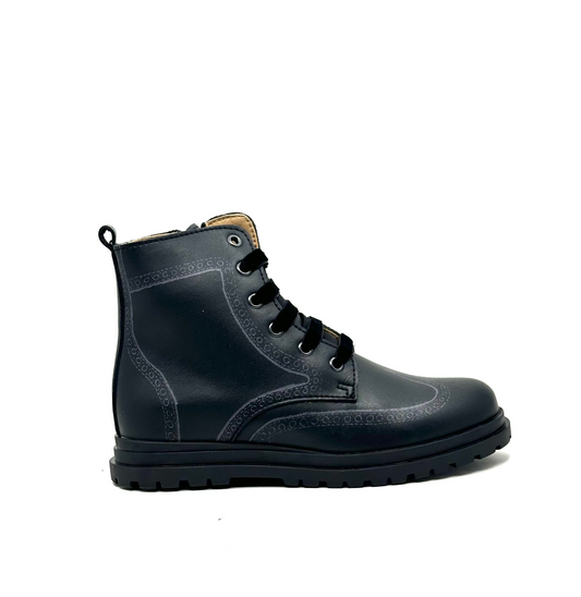 Porte Black Leather Patterned Boot