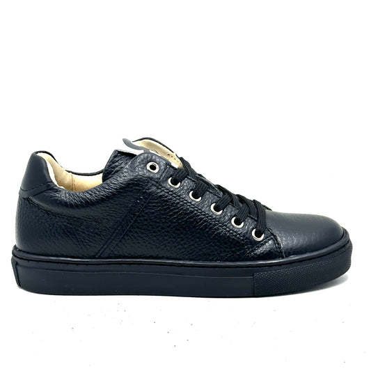 Blublonc Black Laced Zipper Sneaker