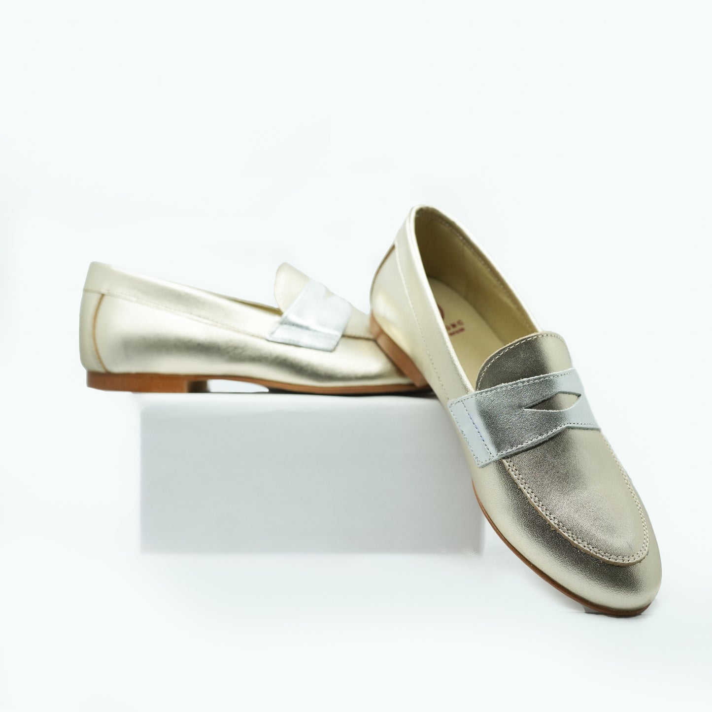 Blublonc Metallic Gold-Silver Loafer