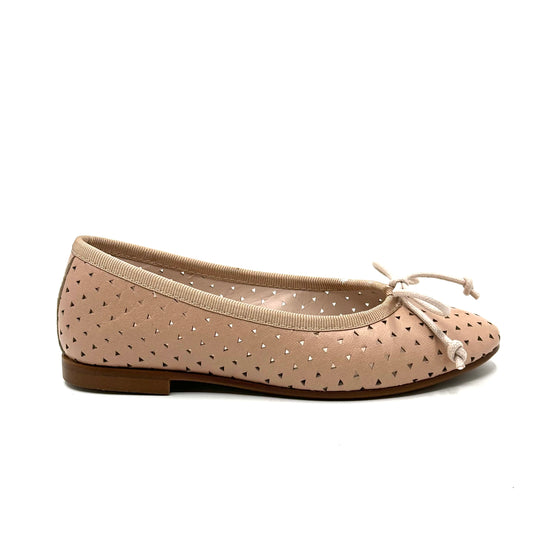 Beberlis Perforated Salmon Flat