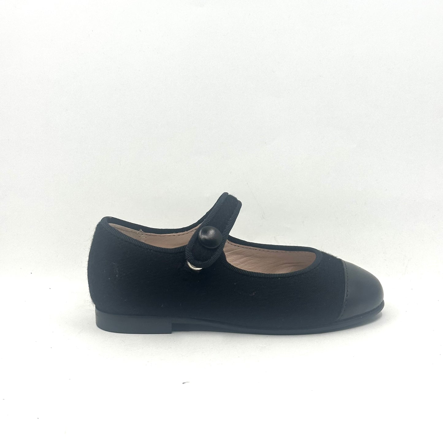 Beberlis Black Cap Toe Mary Jane