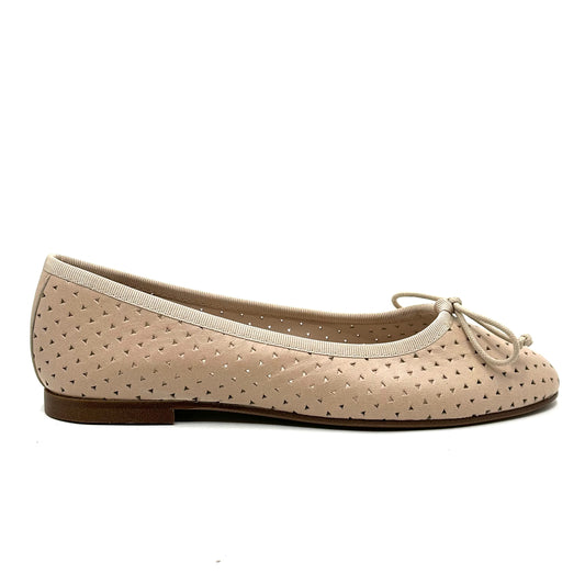 Beberlis Perforated Nude Flat