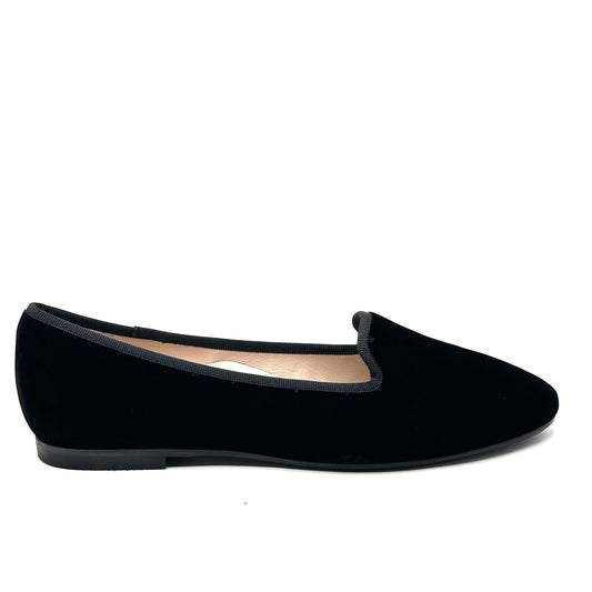 Beberlis Black Velvet Flat